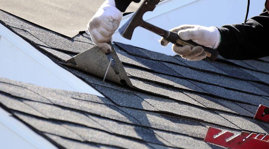 Professional gutter cleaning in New Prague, MN